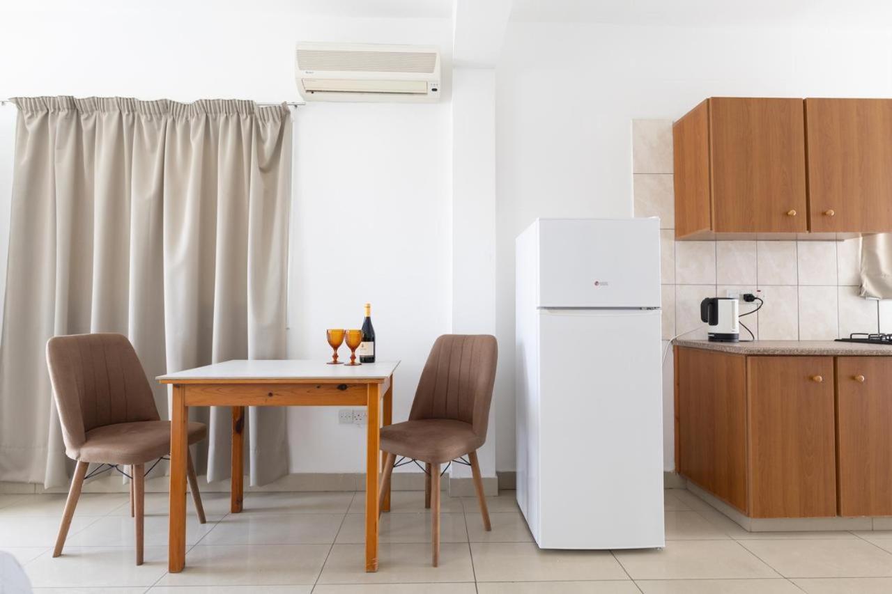Christothea Apartments Ayia Napa Phòng bức ảnh